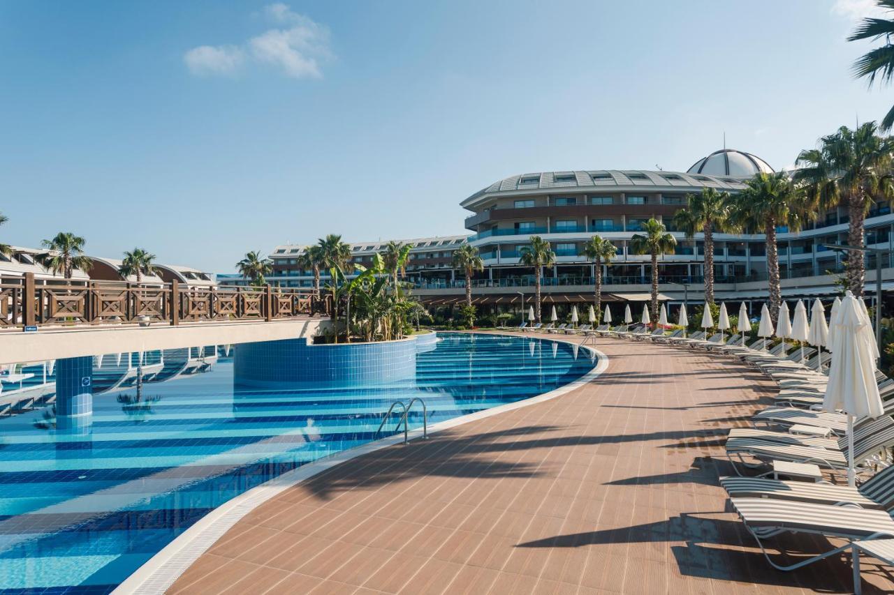 Tui Magic Life Jacaranda 5* Side